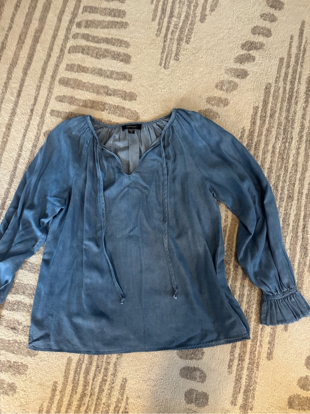 Karen Kane Dusty Blue Tie-Front Peasant Tunic